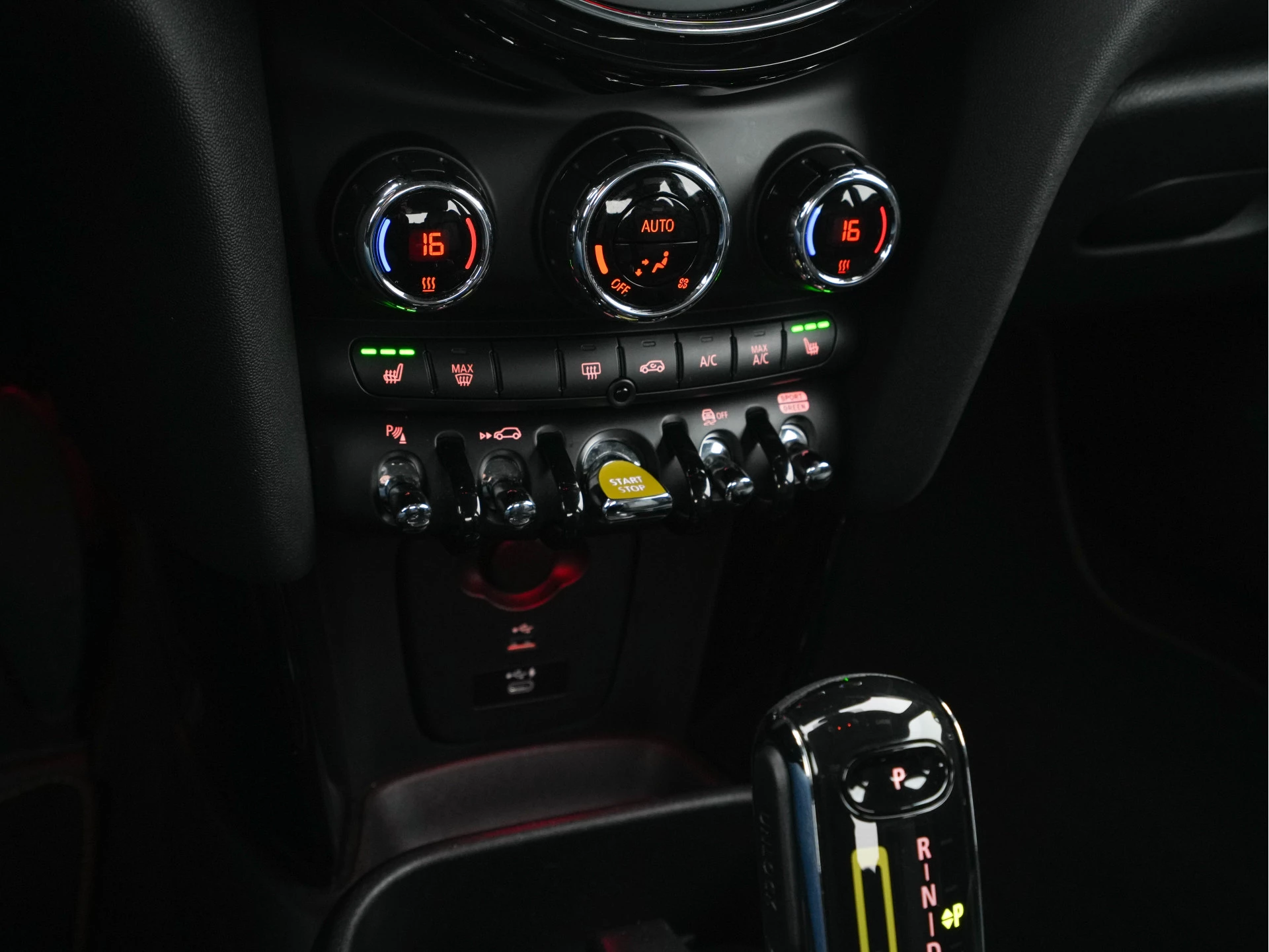 Hoofdafbeelding MINI Electric