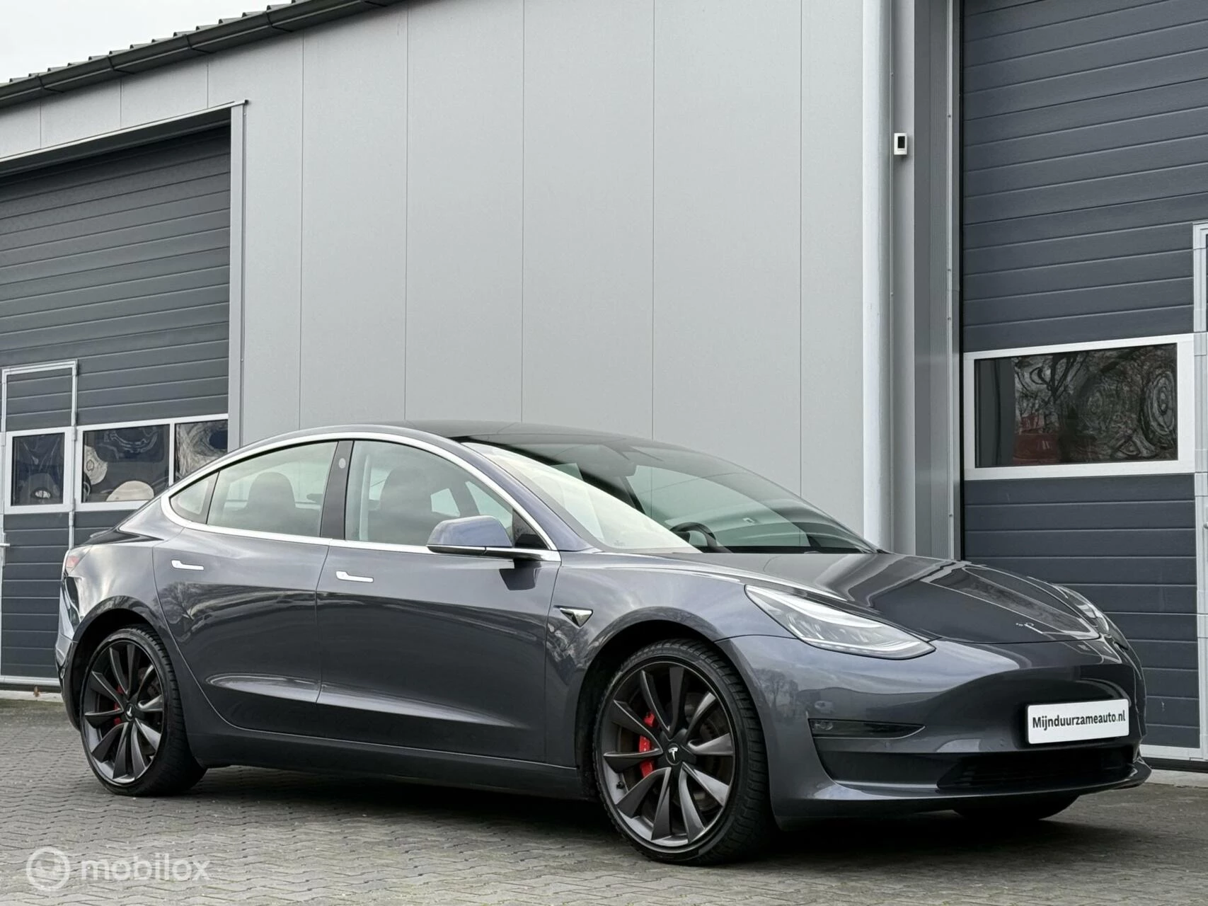 Hoofdafbeelding Tesla Model 3