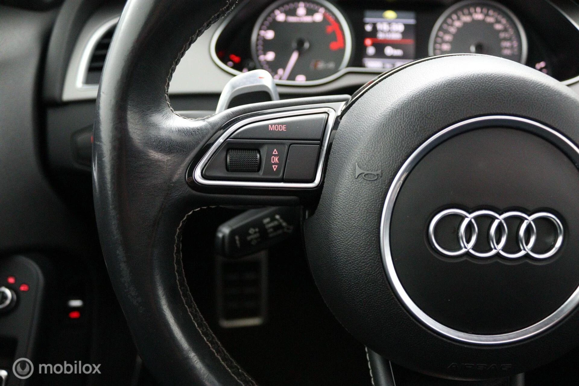 Hoofdafbeelding Audi S4