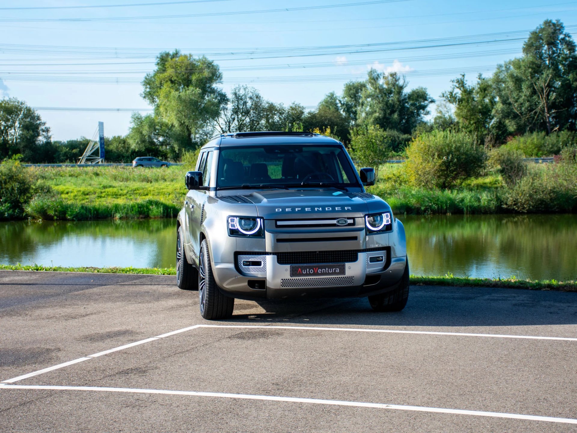 Hoofdafbeelding Land Rover Defender