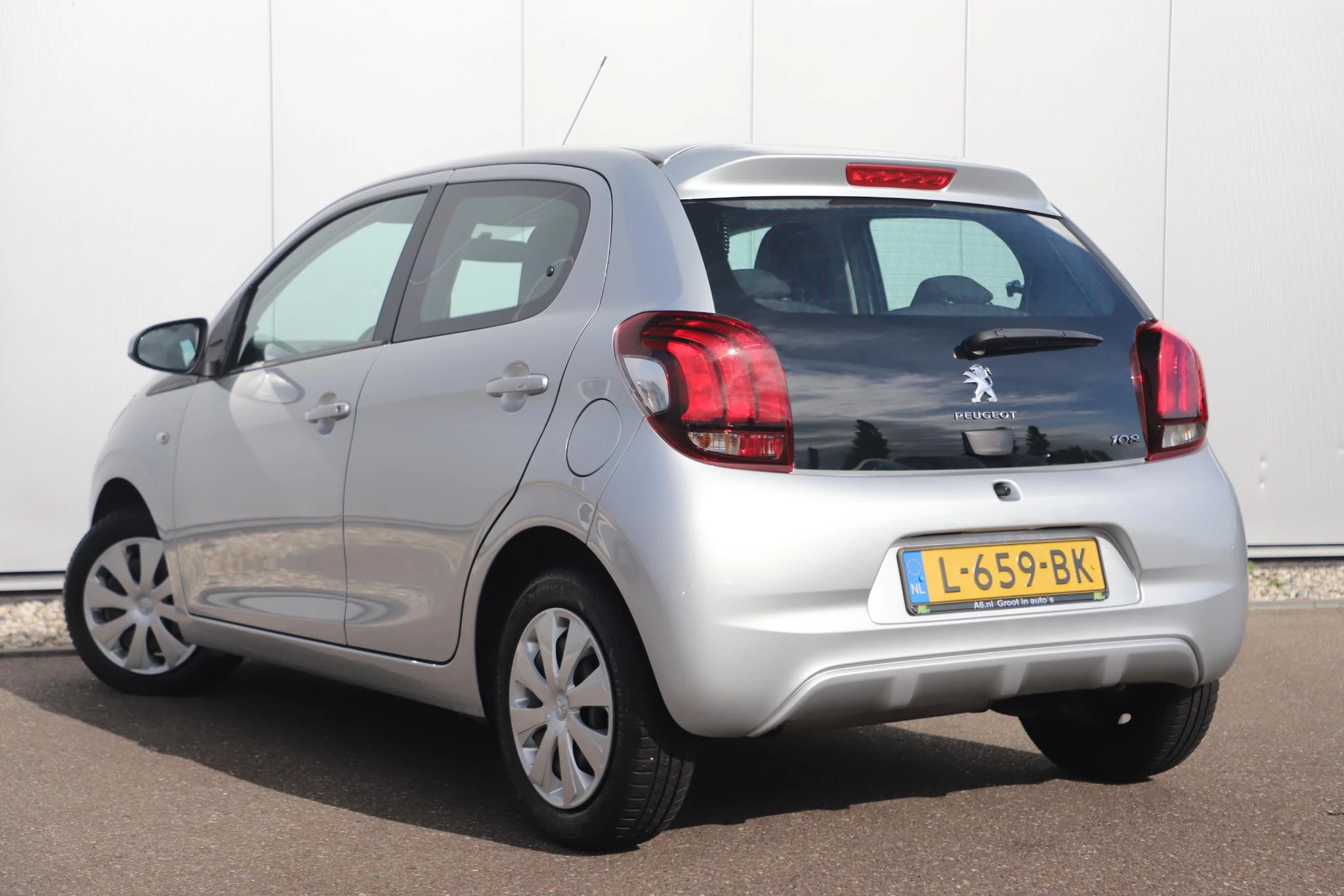 Hoofdafbeelding Peugeot 108