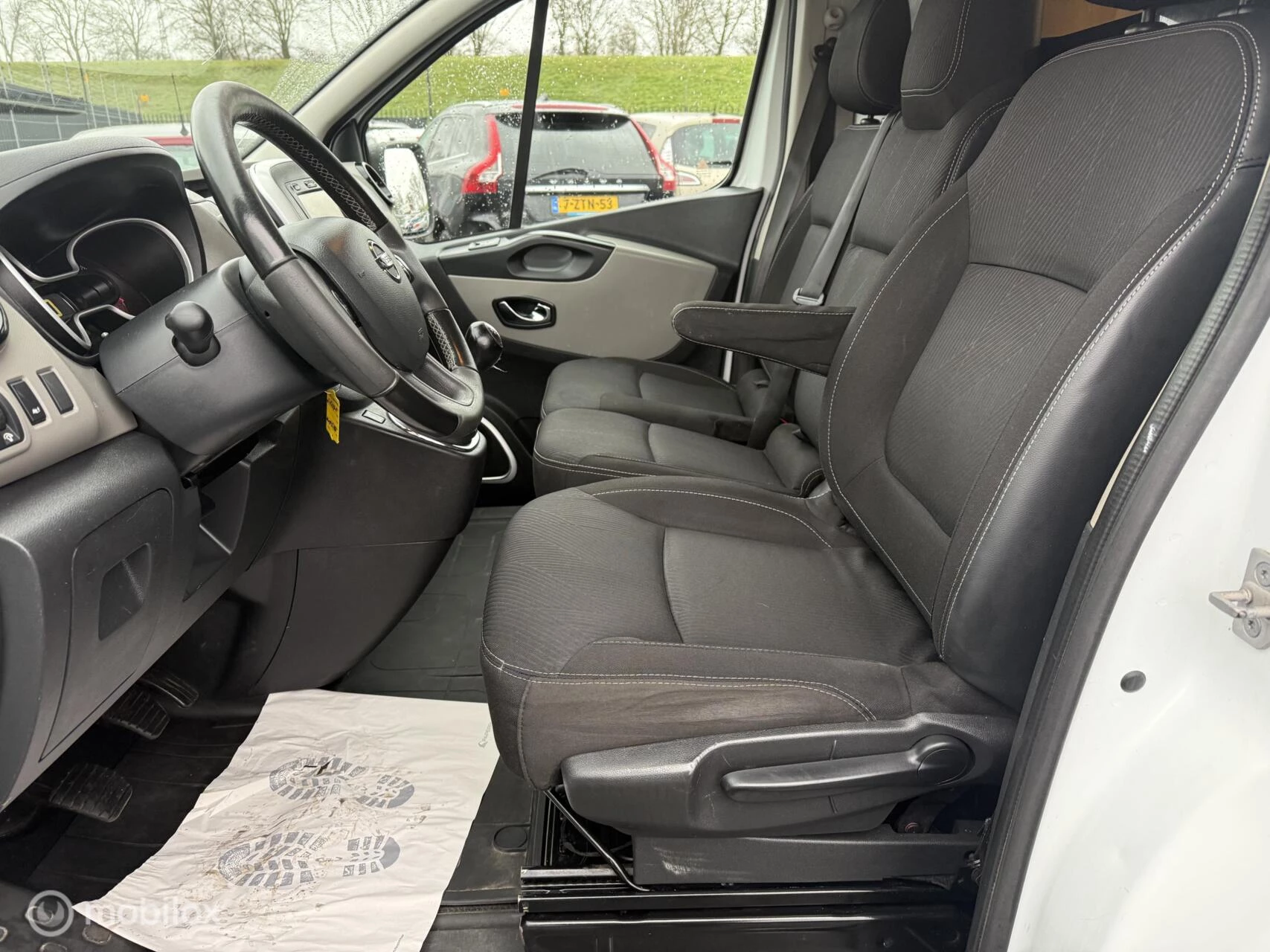 Hoofdafbeelding Nissan NV300