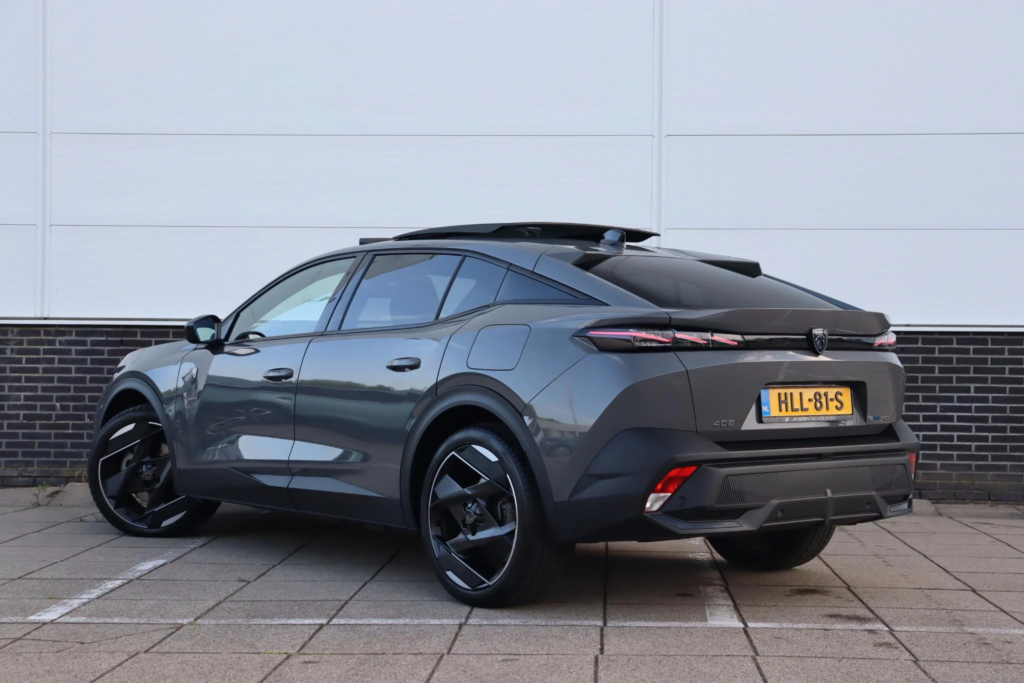 Hoofdafbeelding Peugeot 408