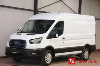 Hoofdafbeelding Ford E-Transit Ford E-Transit 350 L2H2 Trend 68 kWh ELEKTRISCH NAVIGATIESYSTEEM