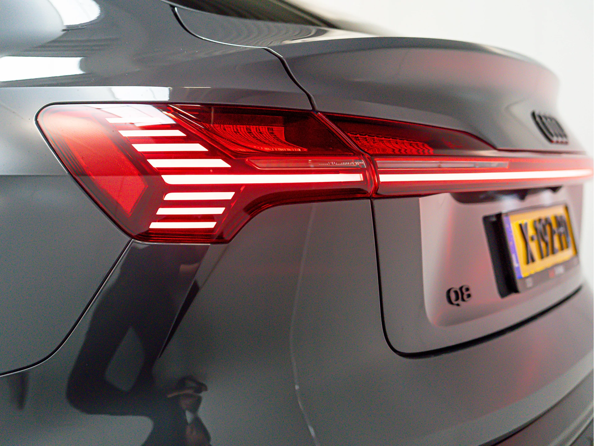 Hoofdafbeelding Audi Q8 Sportback e-tron