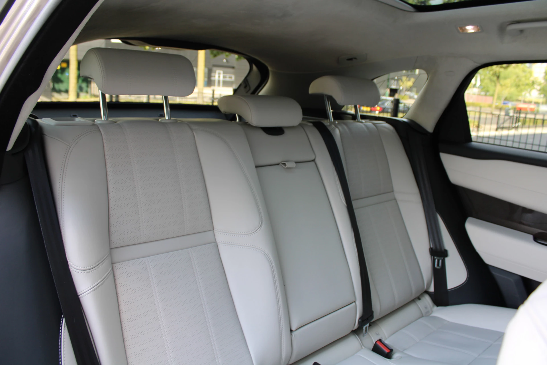 Hoofdafbeelding Land Rover Range Rover Velar