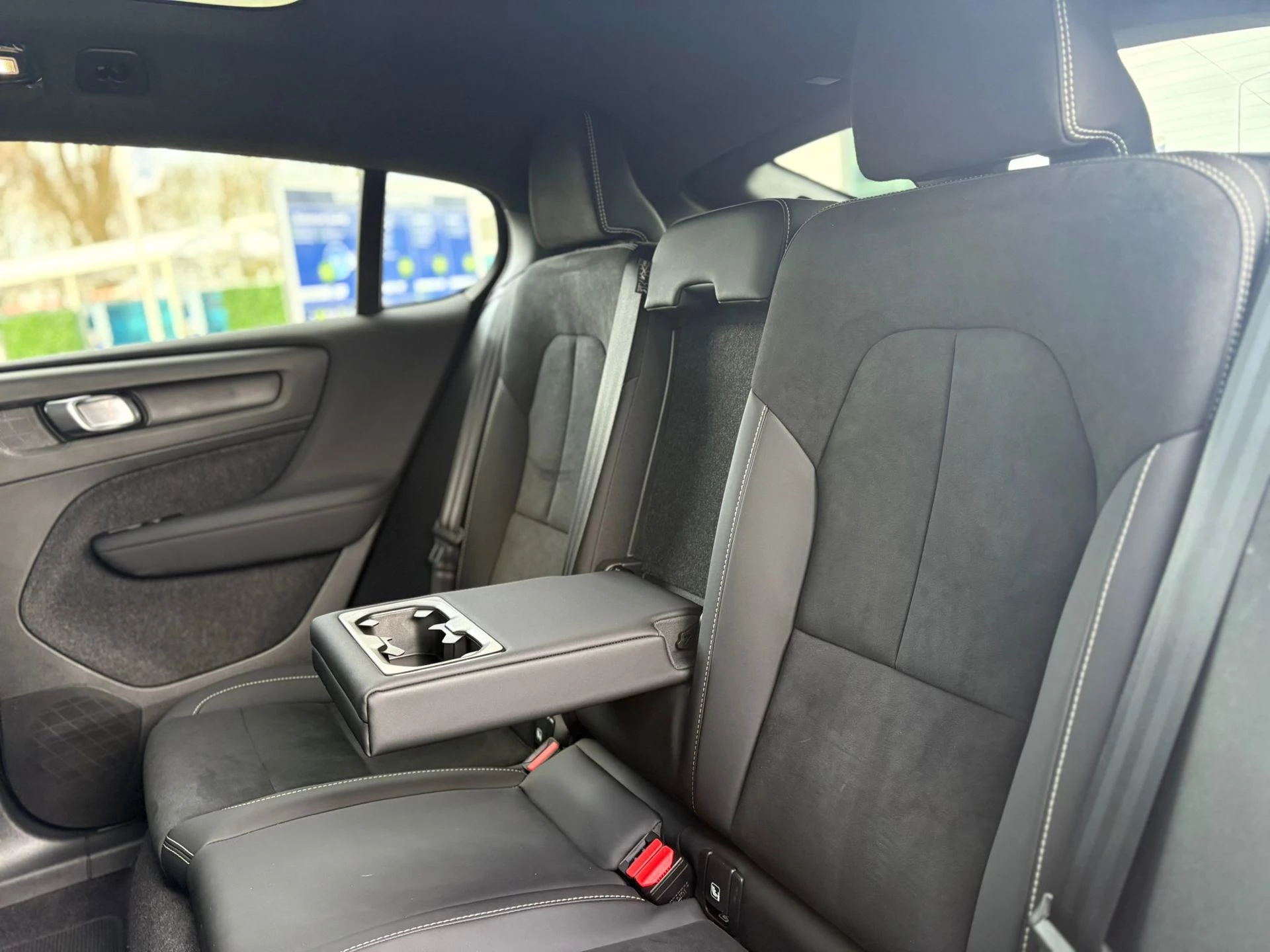 Hoofdafbeelding Volvo C40