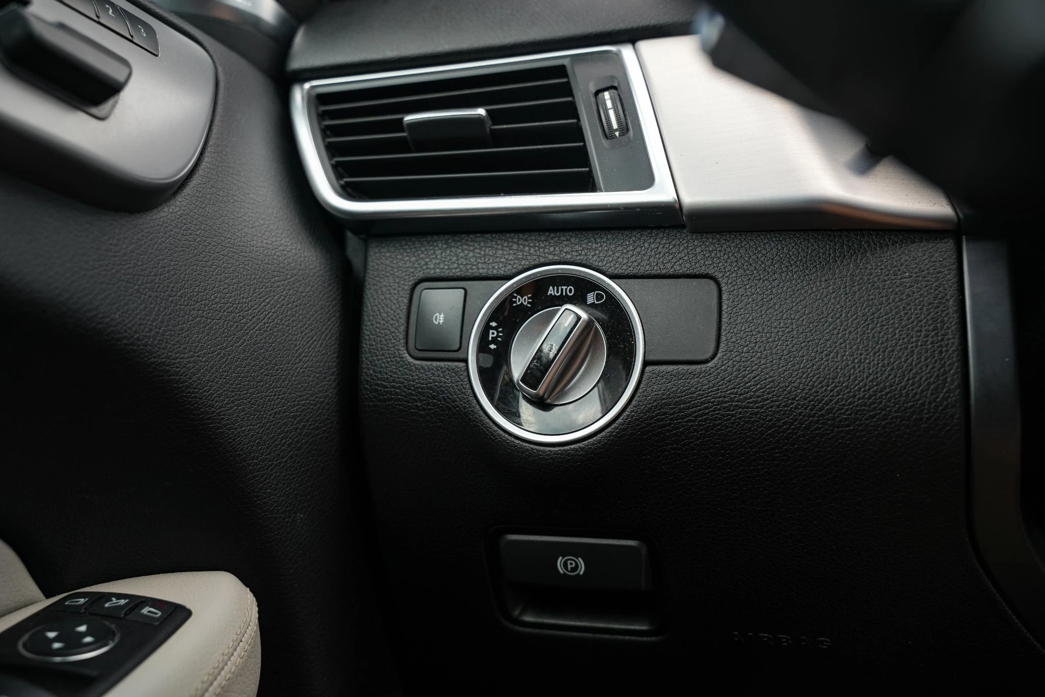 Hoofdafbeelding Mercedes-Benz M-Klasse