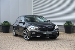 BMW 1 Serie 118i Executive Sportline Aut. *VERKOCHT*