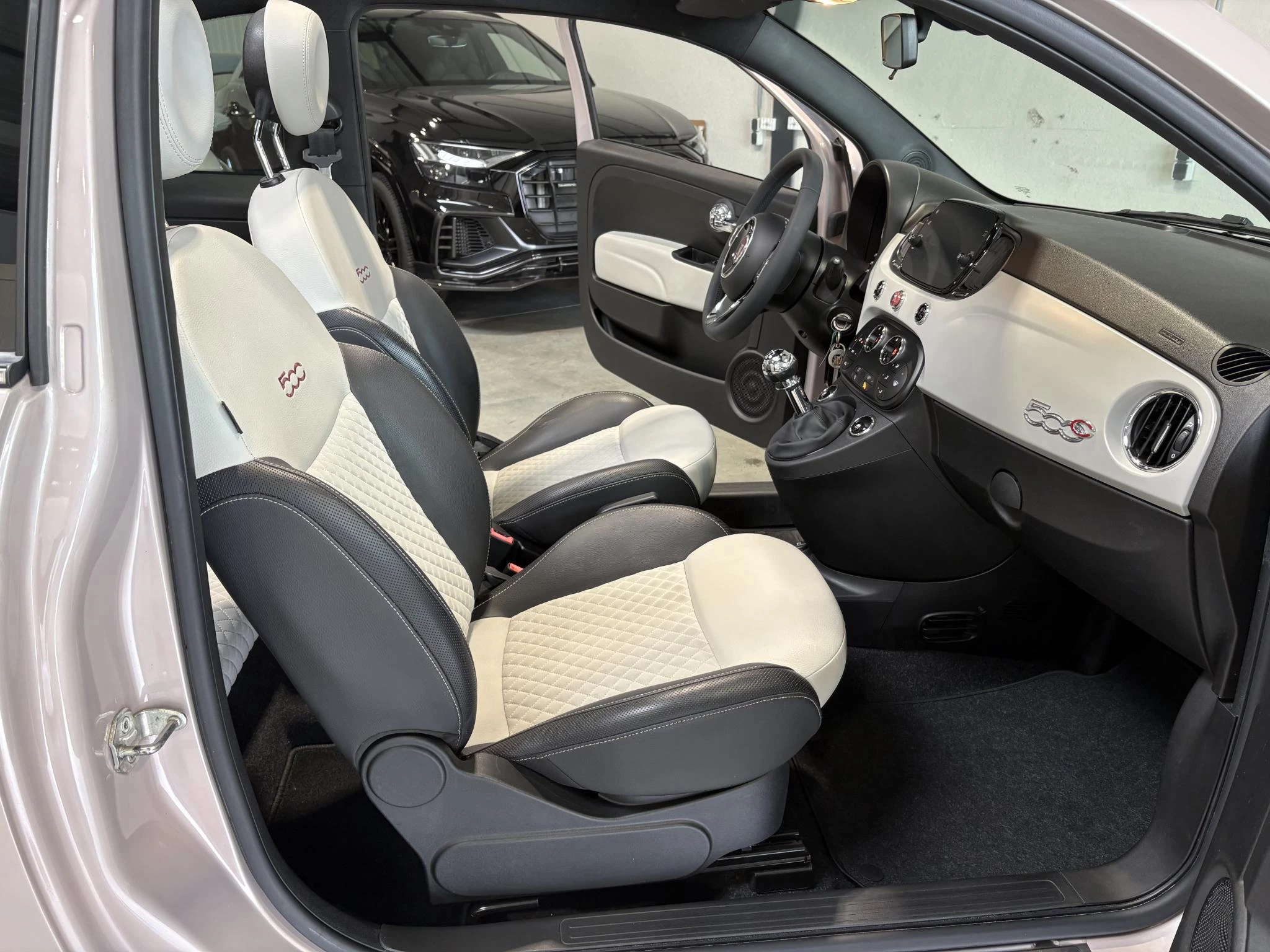 Hoofdafbeelding Fiat 500C