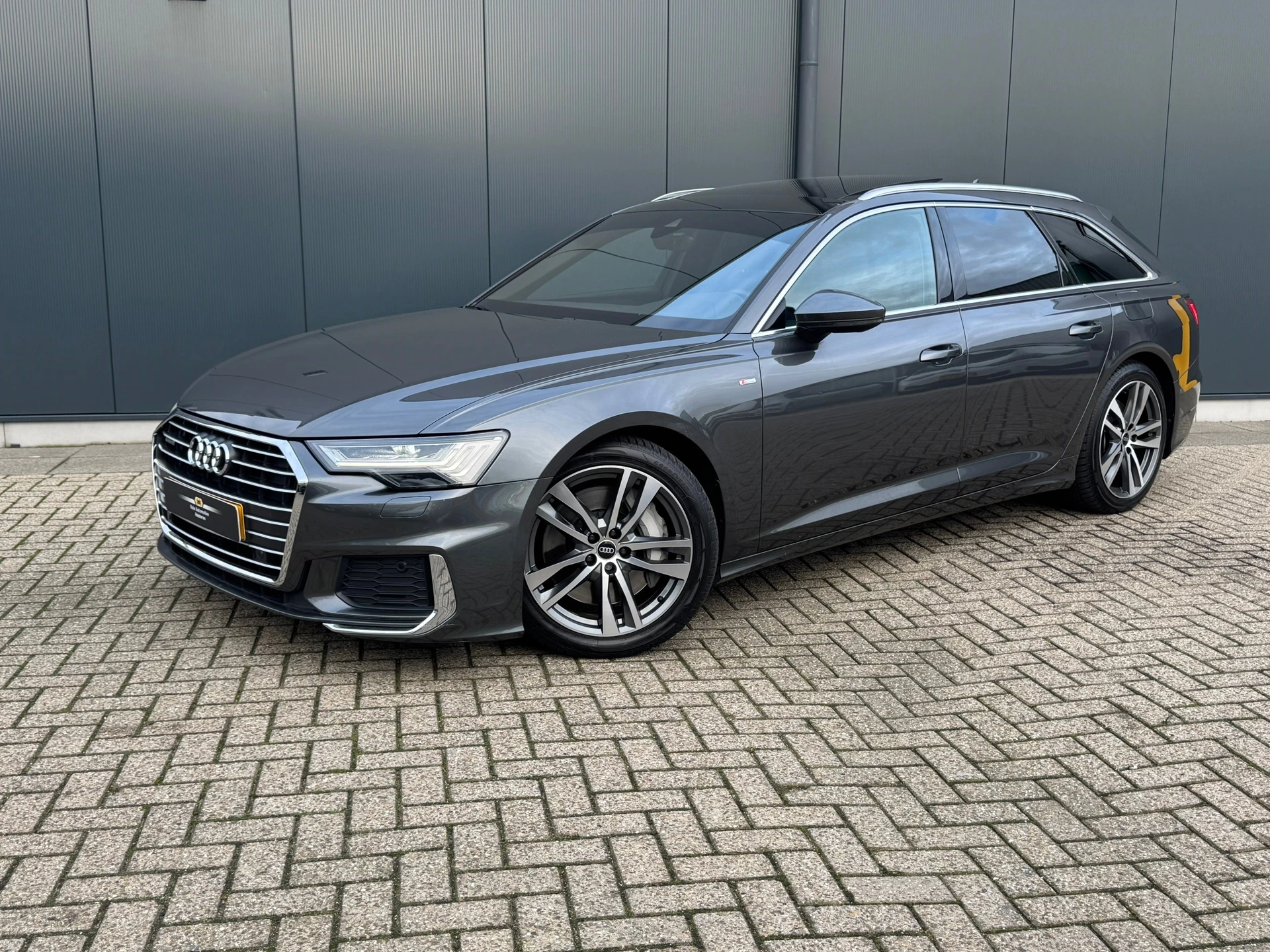 Hoofdafbeelding Audi A6