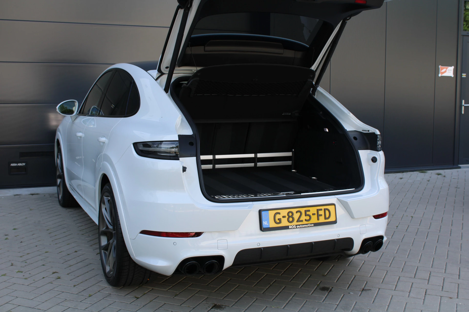 Hoofdafbeelding Porsche Cayenne