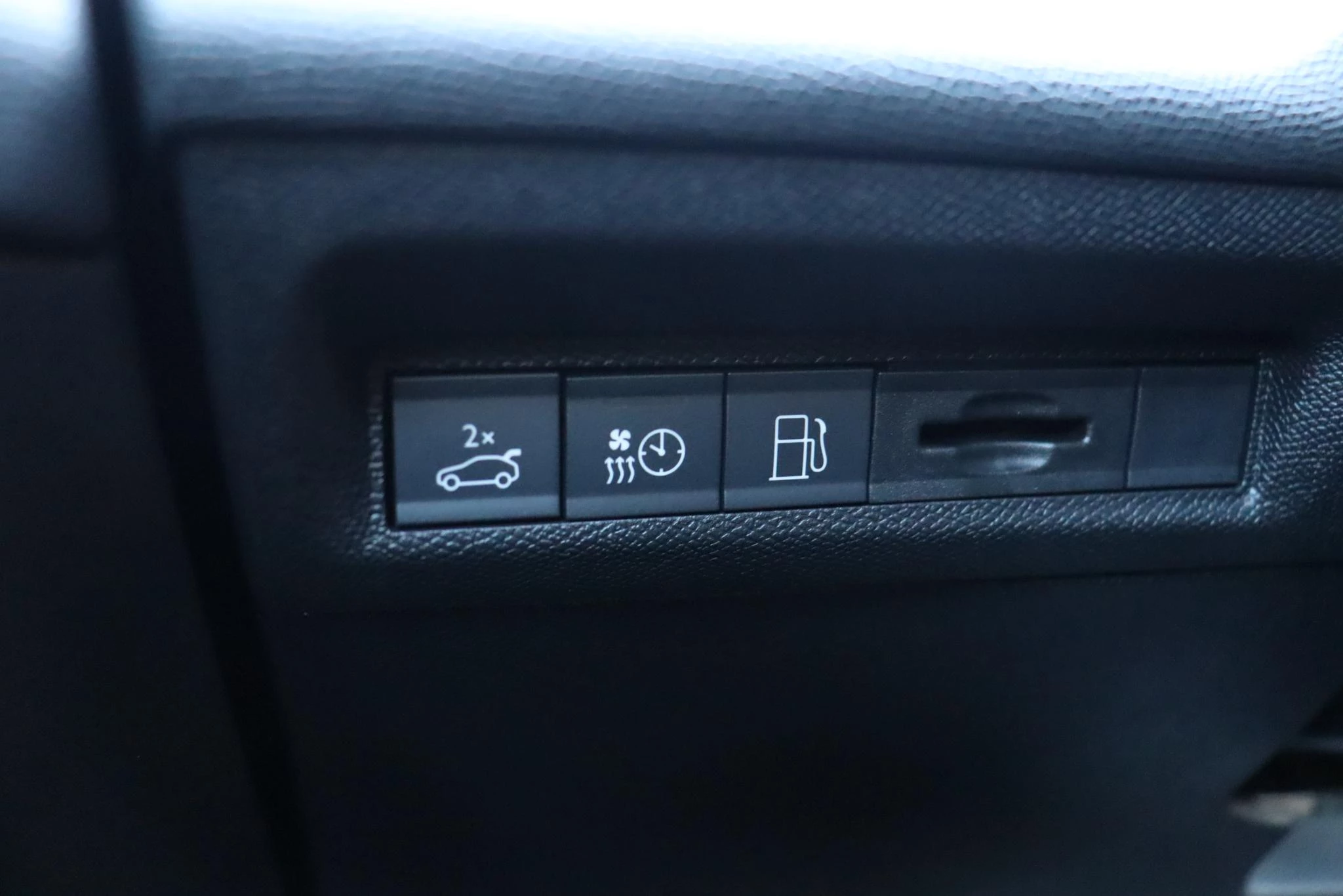 Hoofdafbeelding Peugeot 408