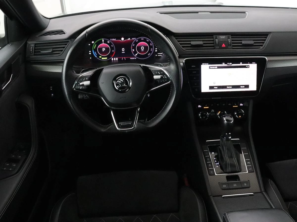 Hoofdafbeelding Škoda Superb