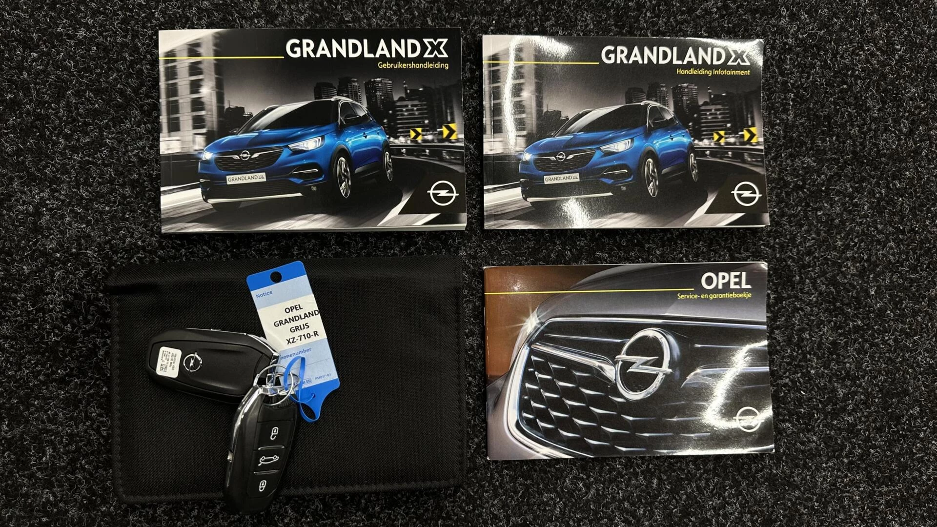 Hoofdafbeelding Opel Grandland X
