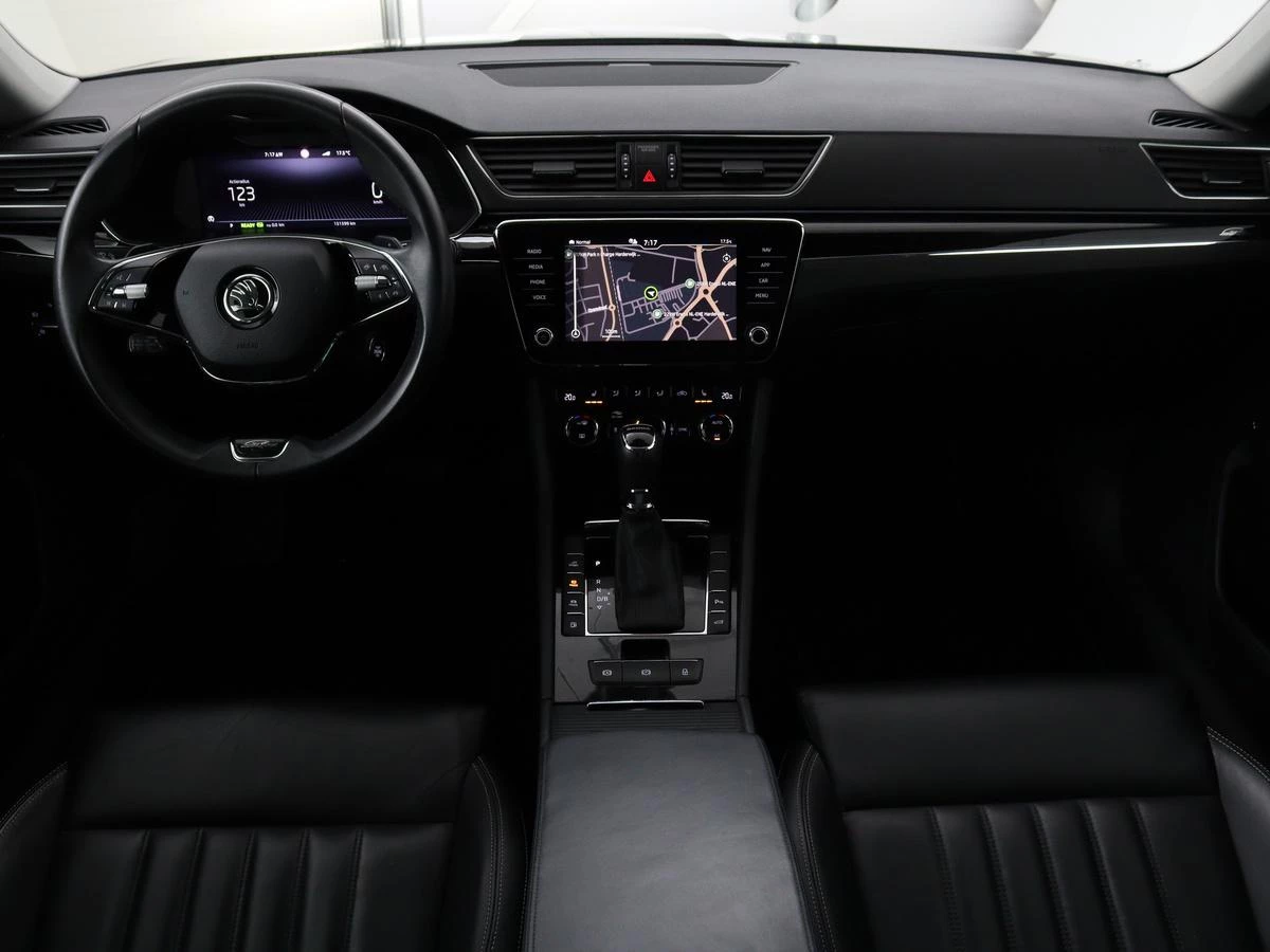 Hoofdafbeelding Škoda Superb