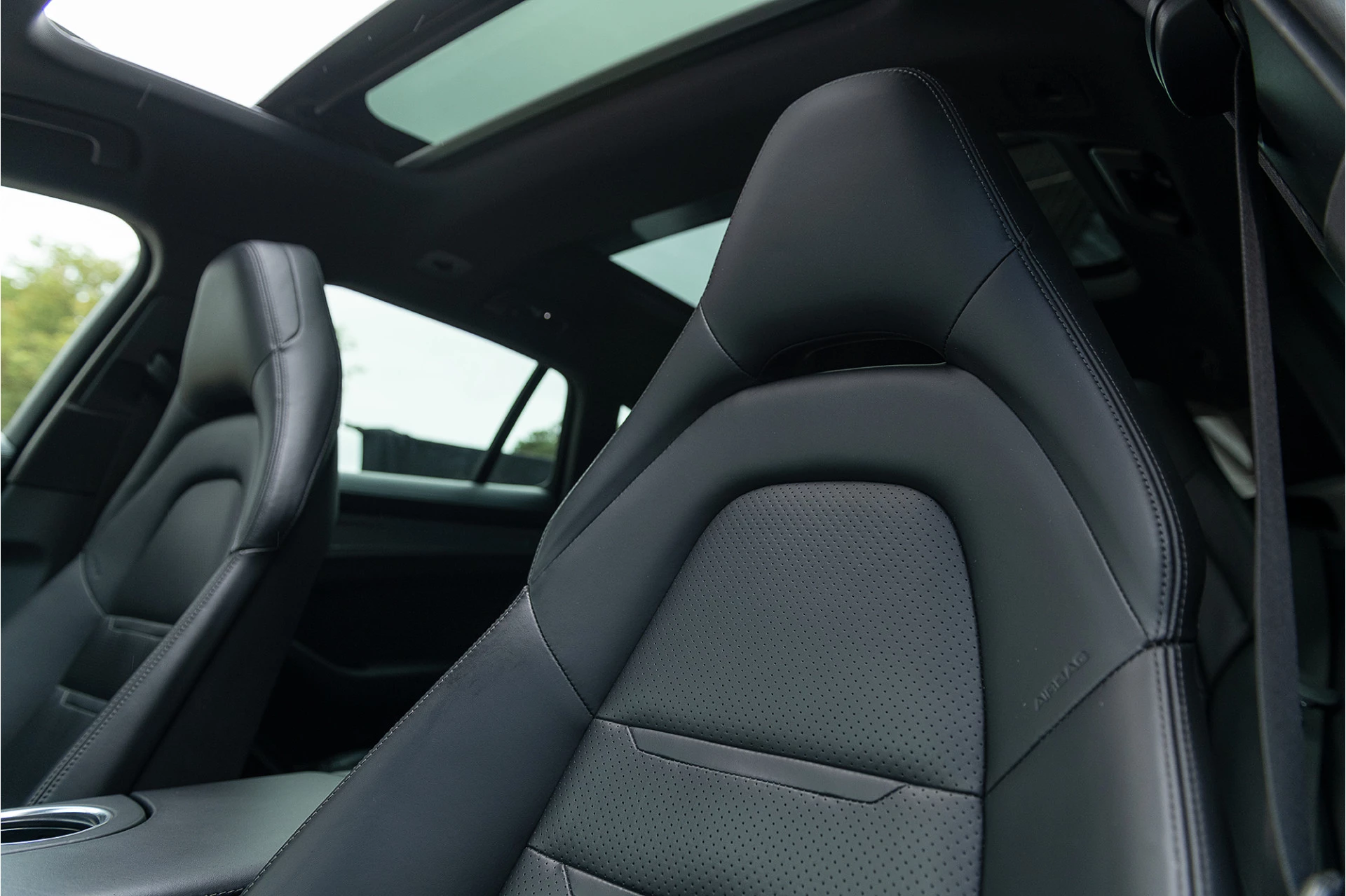 Hoofdafbeelding Porsche Panamera