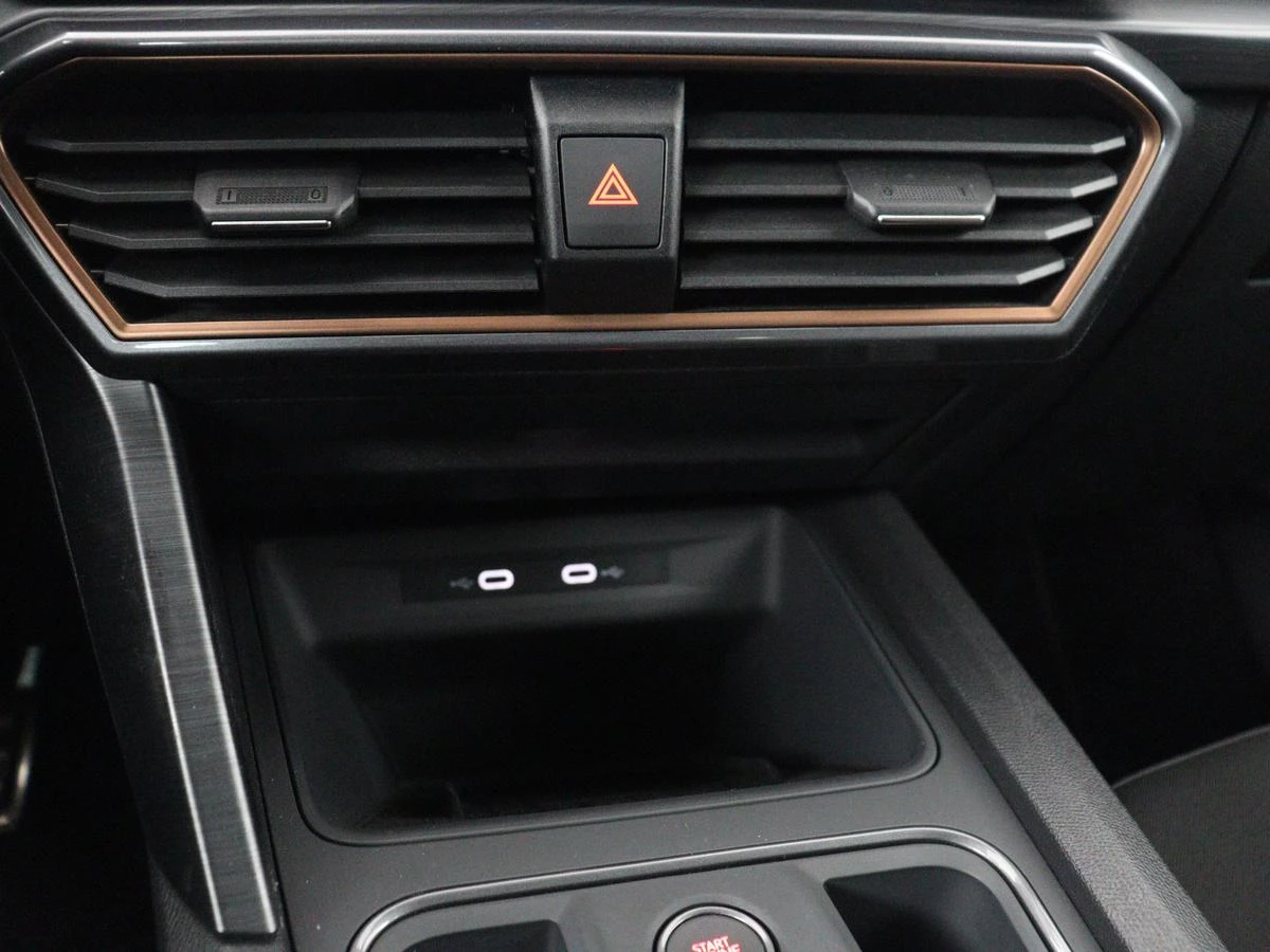 Hoofdafbeelding CUPRA Leon