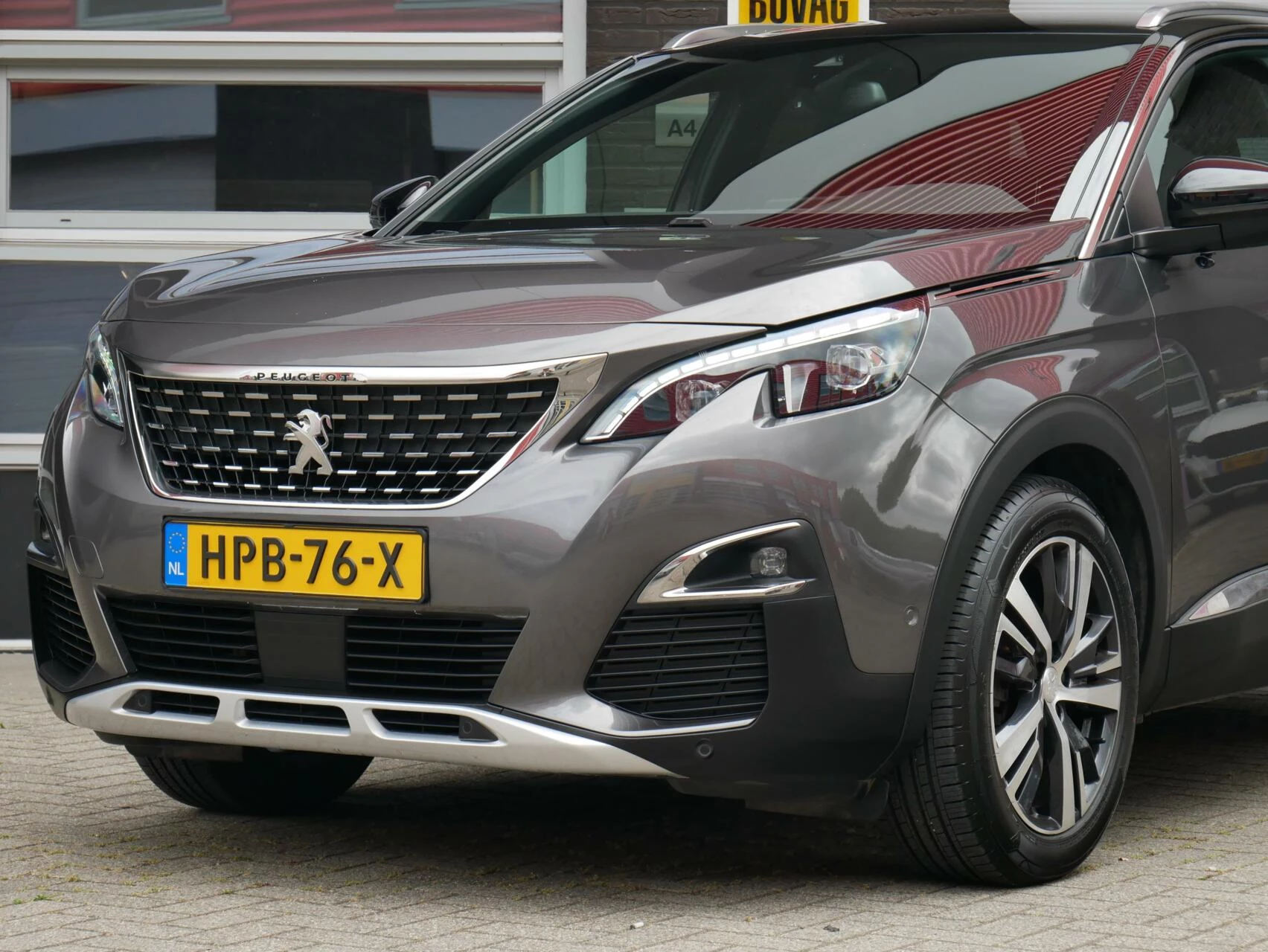 Hoofdafbeelding Peugeot 5008