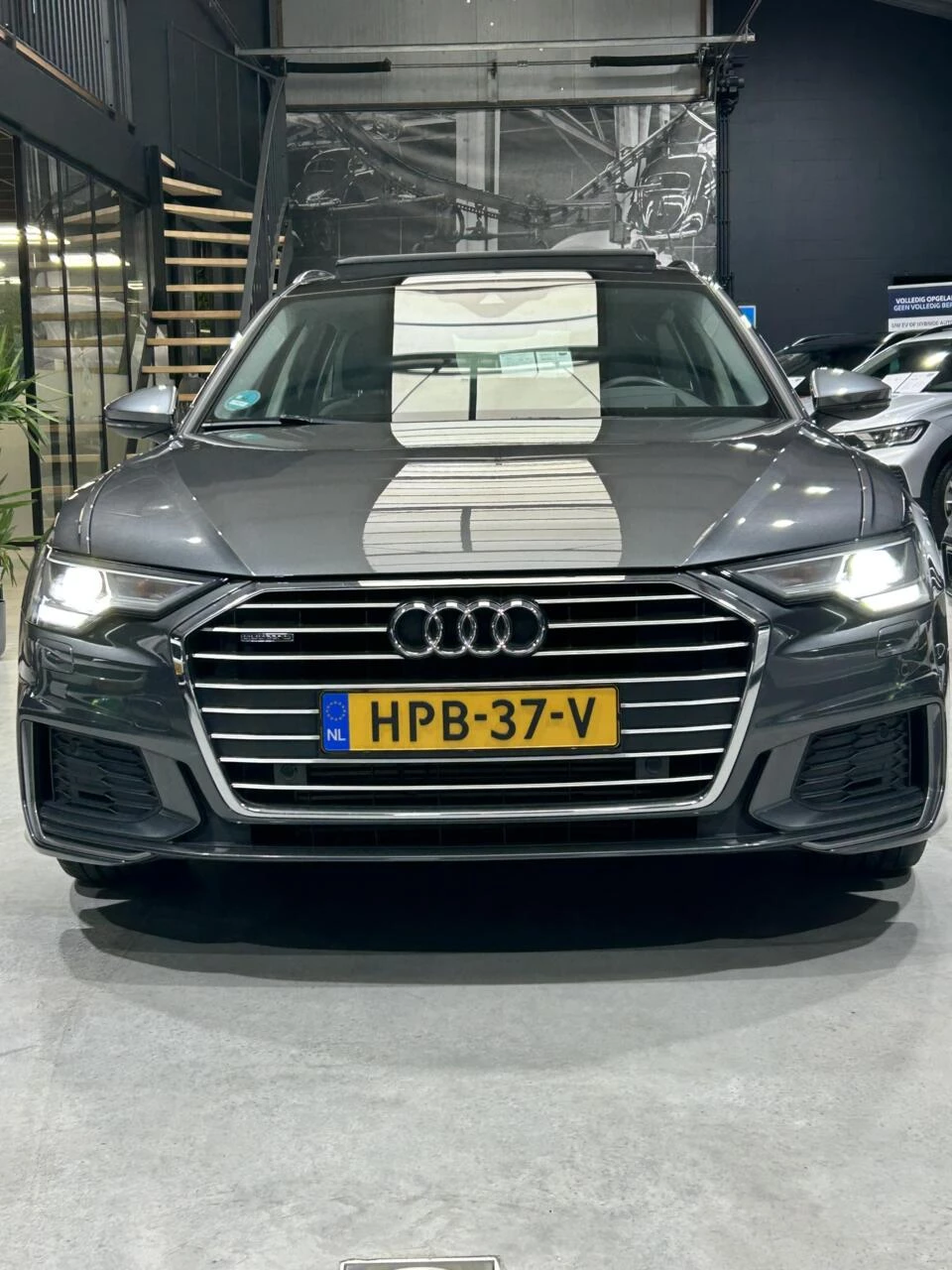 Hoofdafbeelding Audi A6