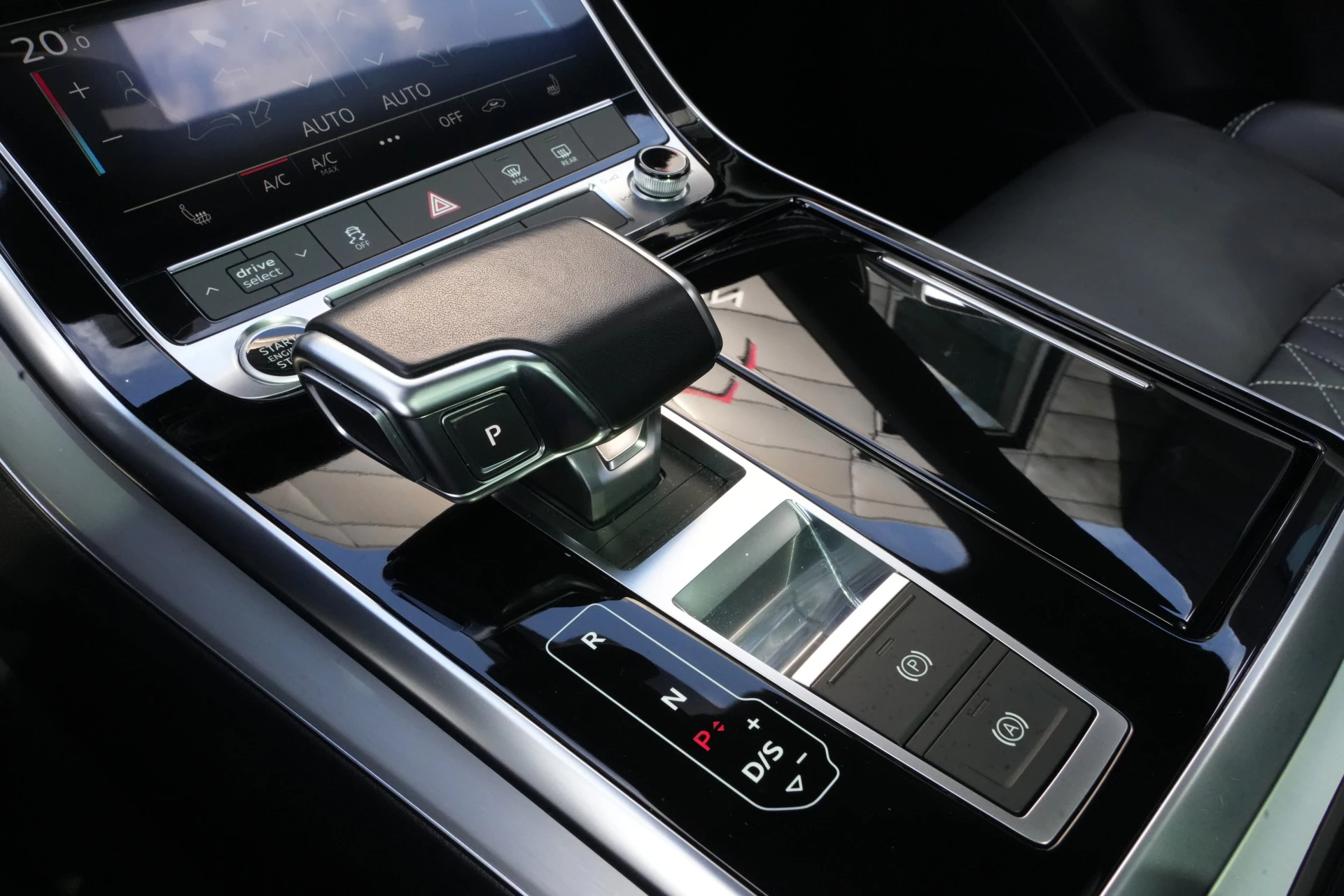 Hoofdafbeelding Audi Q8
