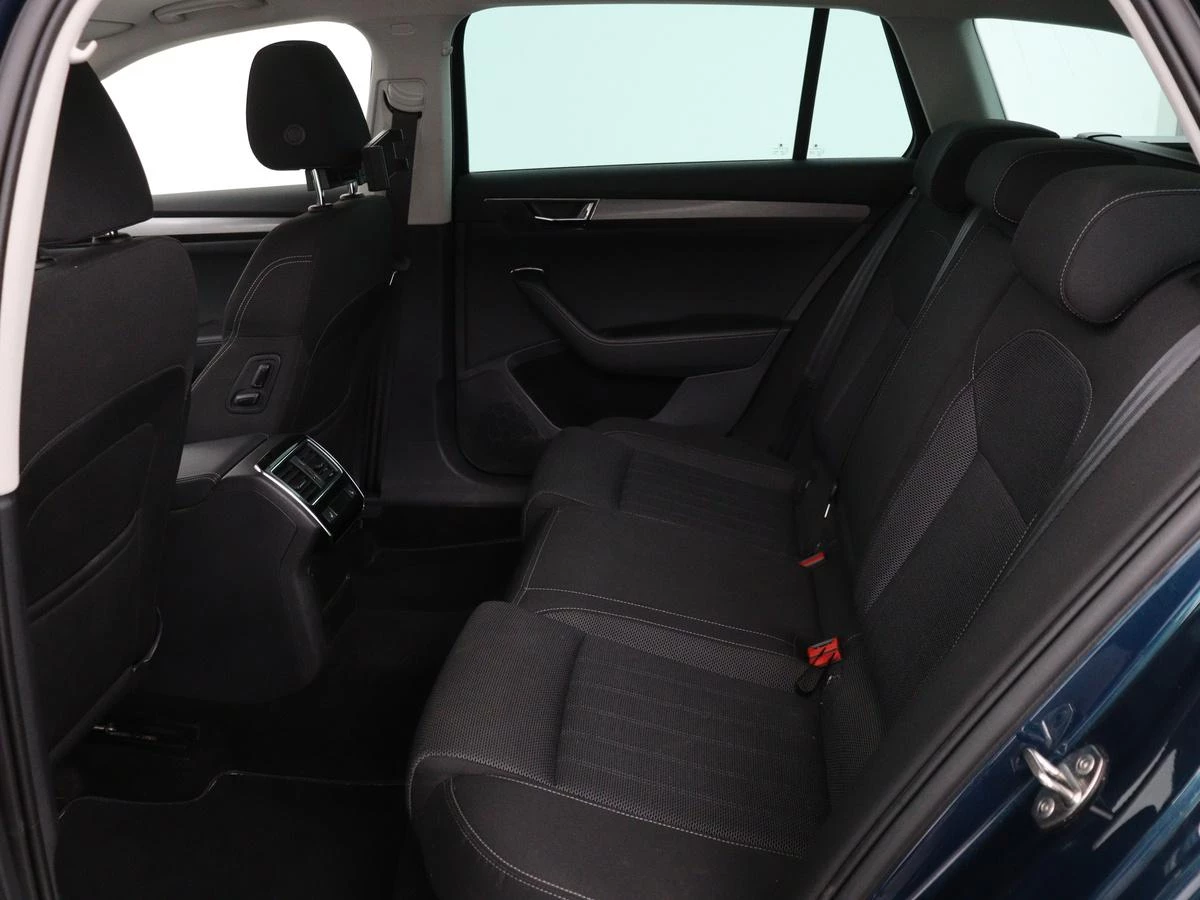 Hoofdafbeelding Škoda Superb
