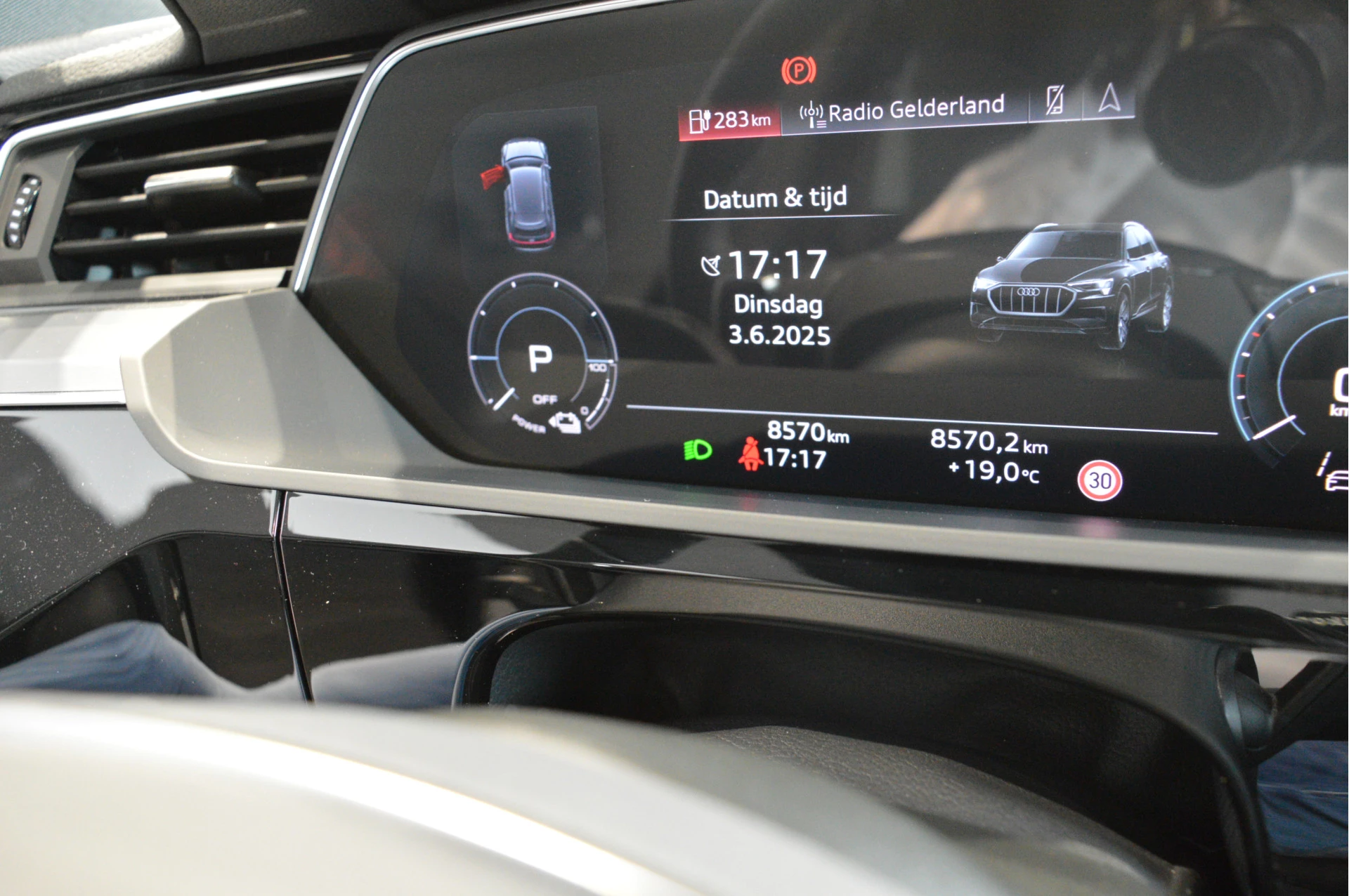 Hoofdafbeelding Audi Q8 e-tron
