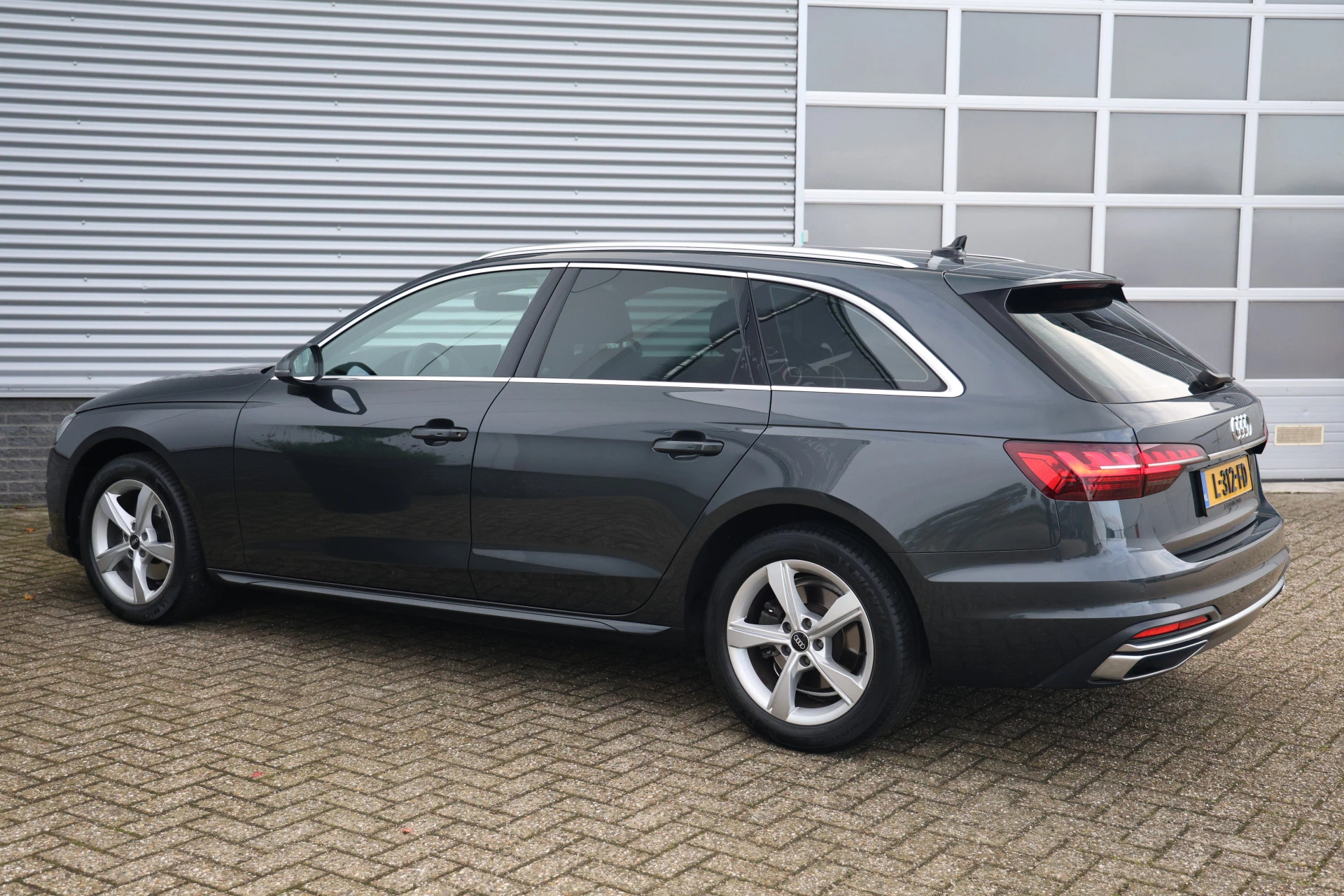 Hoofdafbeelding Audi A4