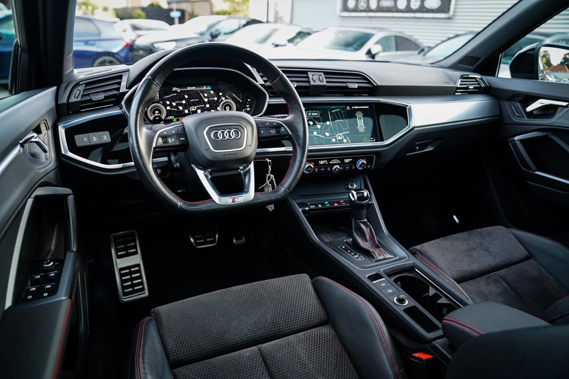 Hoofdafbeelding Audi Q3