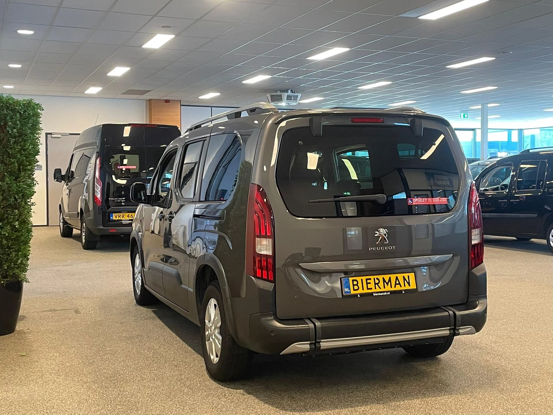 Hoofdafbeelding Peugeot Rifter
