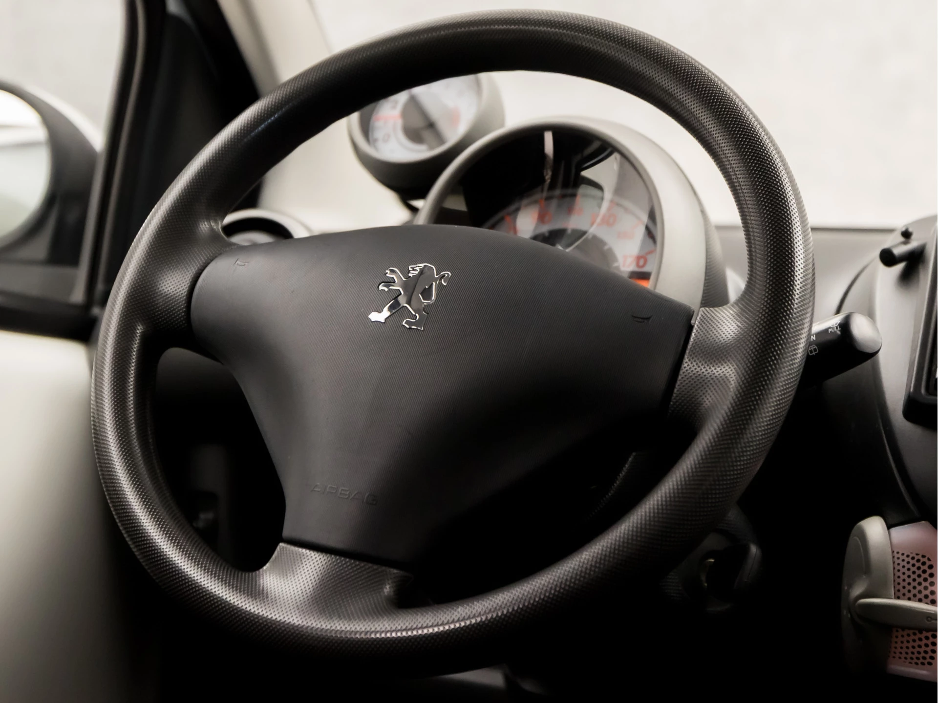 Hoofdafbeelding Peugeot 107