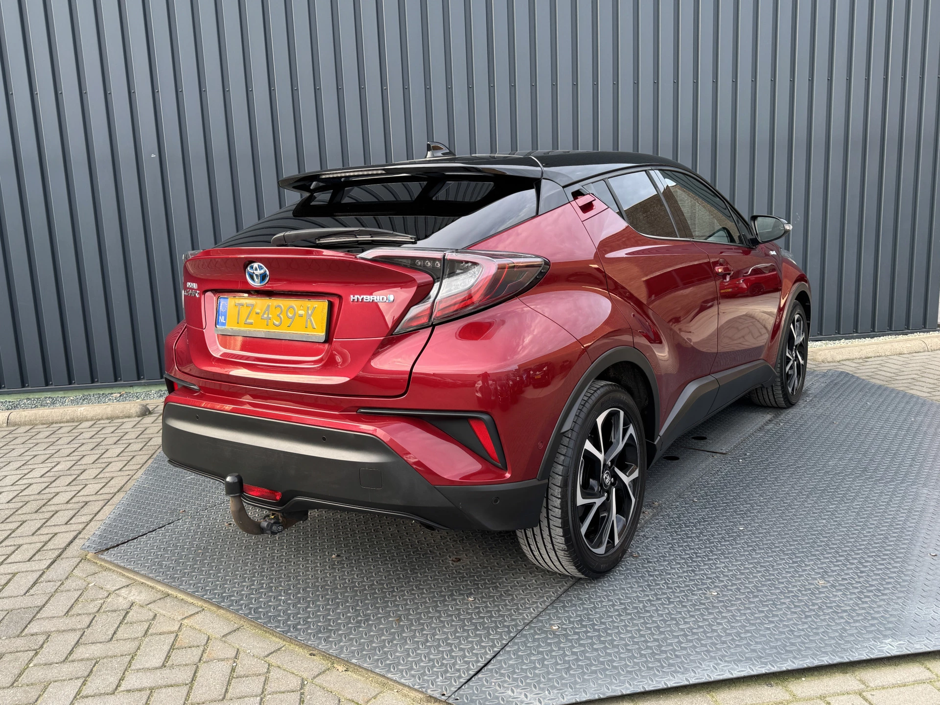 Hoofdafbeelding Toyota C-HR