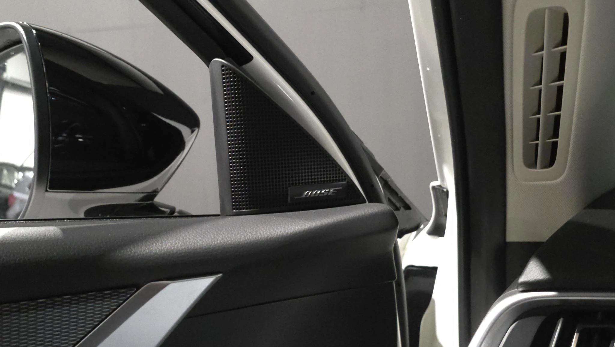 Hoofdafbeelding Mazda CX-60