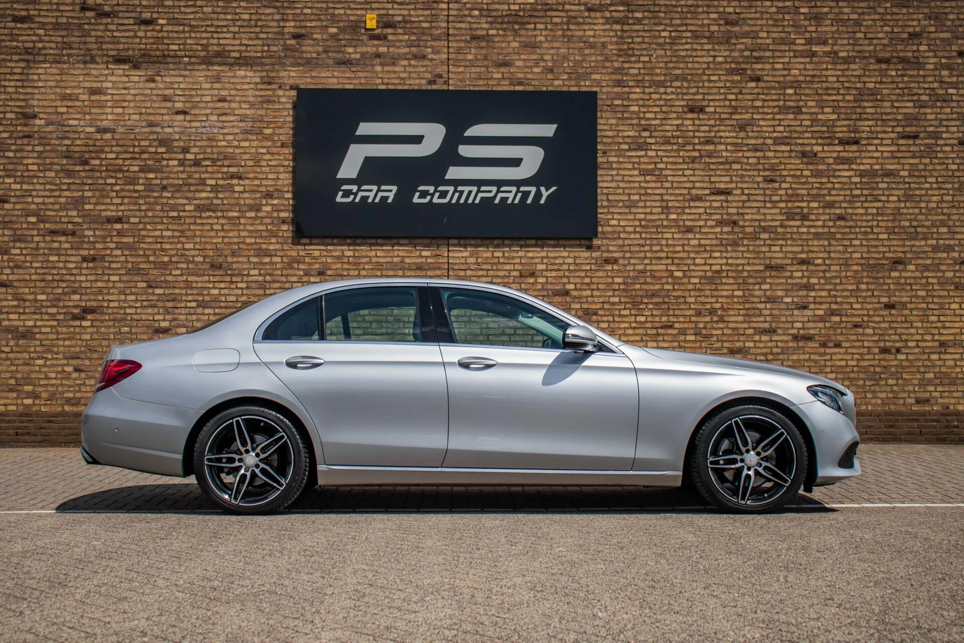 Hoofdafbeelding Mercedes-Benz E-Klasse