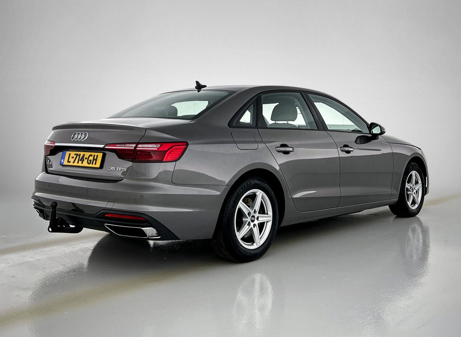 Hoofdafbeelding Audi A4