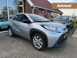 Hoofdafbeelding Toyota Aygo Toyota Aygo X 1.0 VVT-I S-CVT PLAY AUTOMAAT! CAMERA/TREKHAAK/NAVIGATIE VIA CA