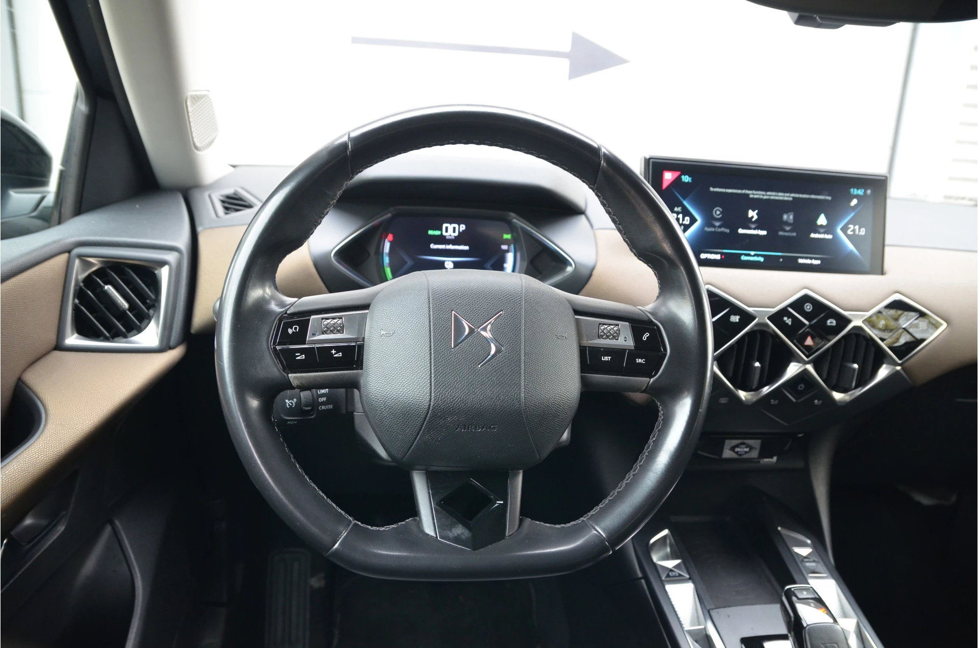 Hoofdafbeelding DS DS 3