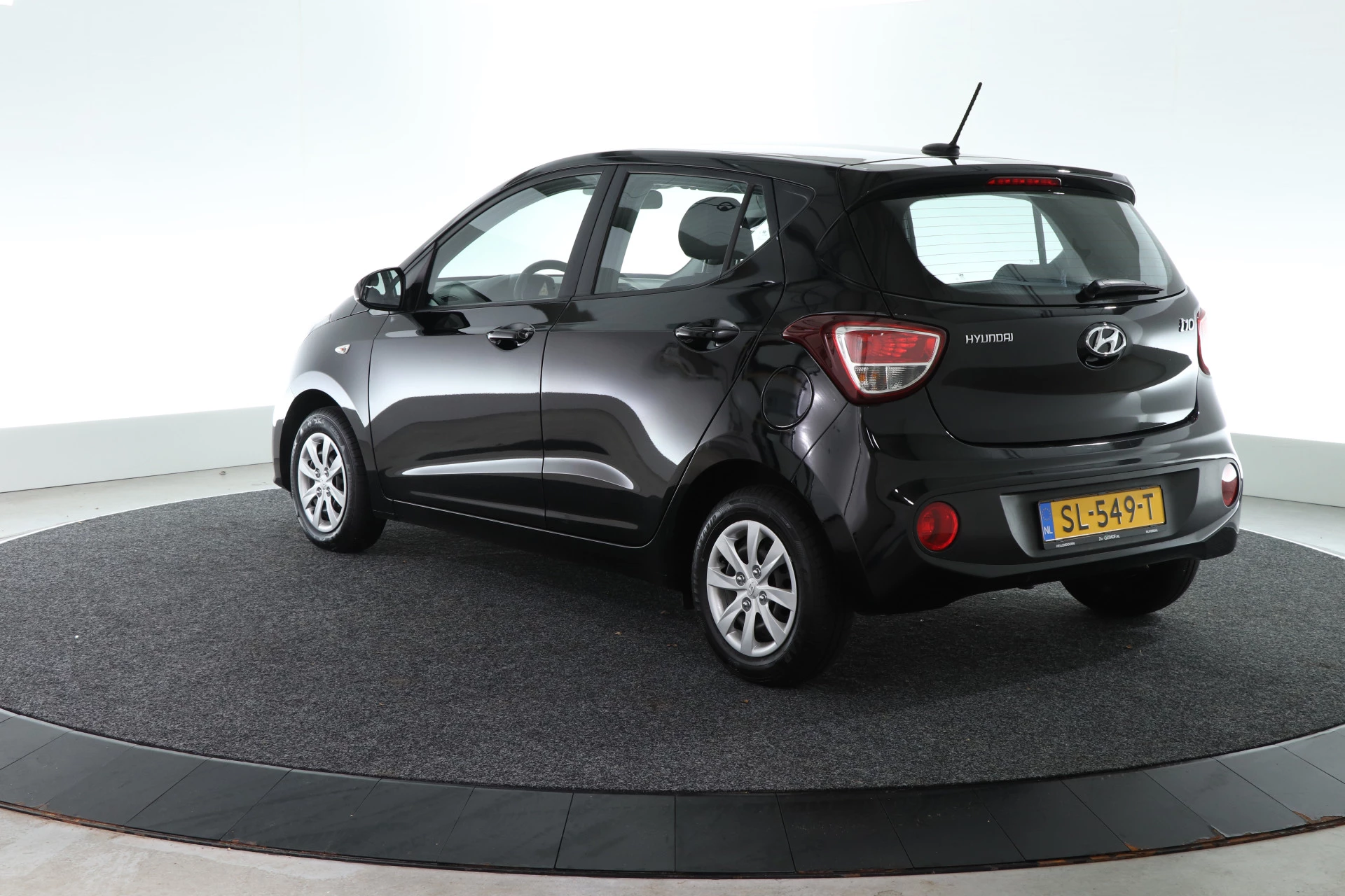 Hoofdafbeelding Hyundai i10