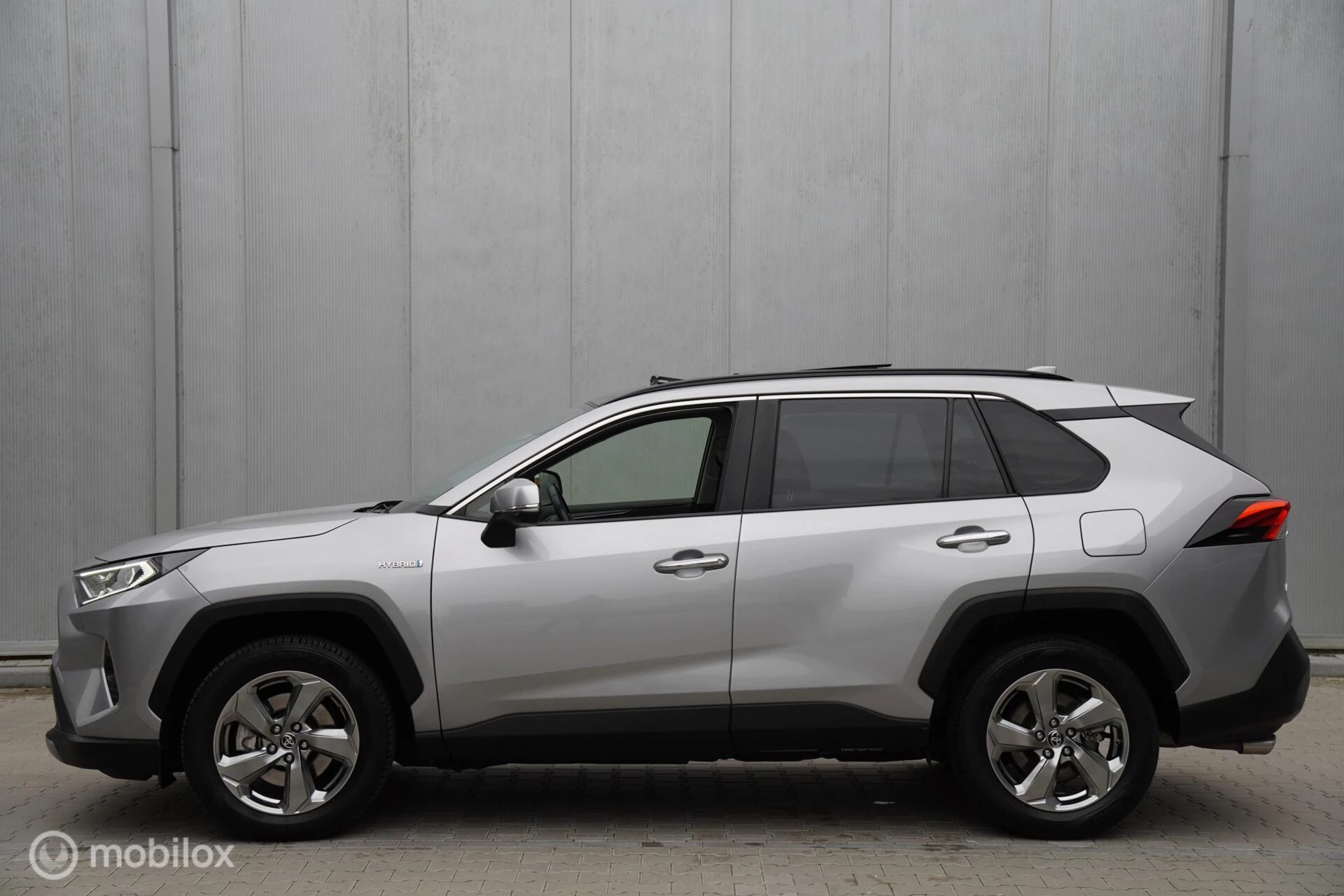 Hoofdafbeelding Toyota RAV4