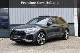 Hoofdafbeelding Audi Q5 Audi Q5 50 TFSI e S-Line 299 Pk Black Ed RS-Stoel Rood Stiksel Pano Luchtvering Keyless 360 Camera 21 Inch
