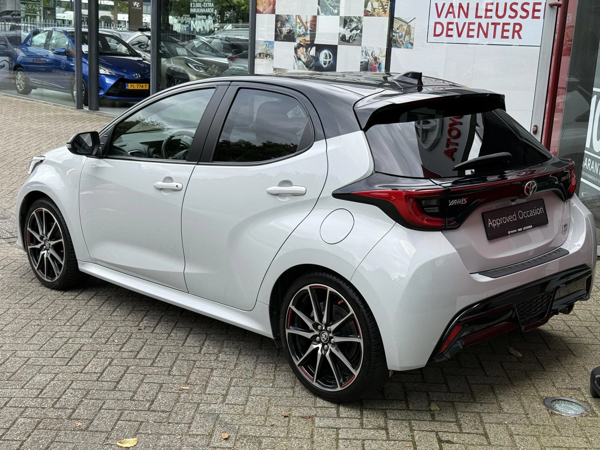 Hoofdafbeelding Toyota Yaris