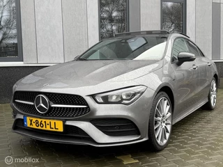 Hoofdafbeelding Mercedes-Benz CLA Mercedes CLA-klasse 250 e AMG Line Camera|Pano|Sfeer|