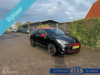 Hoofdafbeelding DS DS 3 Ds 3 1.2 PureTech So Red Navigatie trekhaak