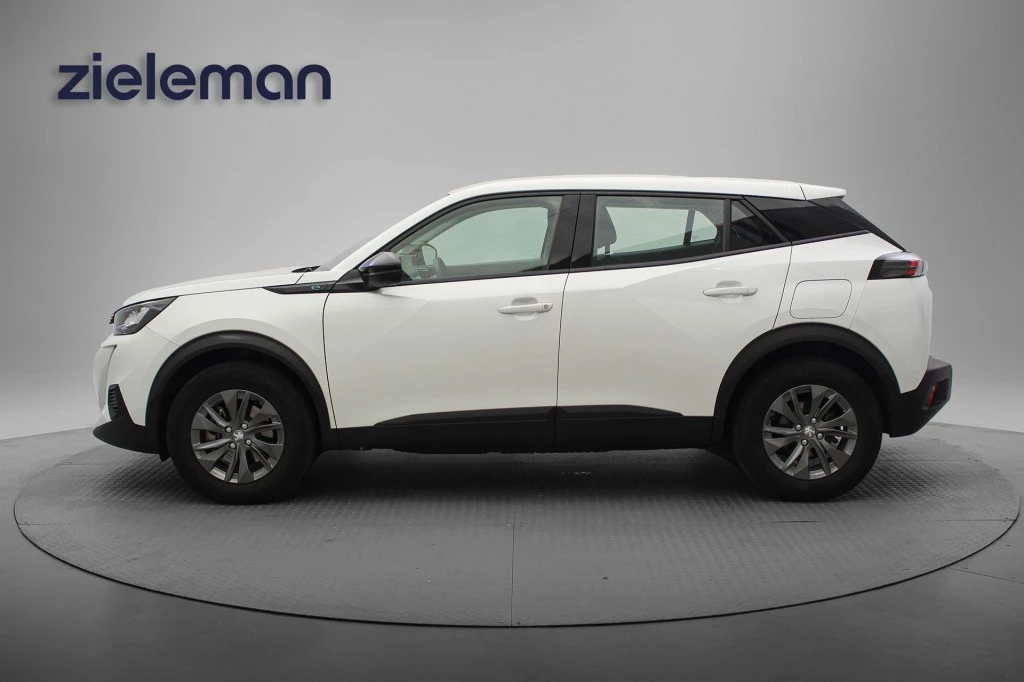 Hoofdafbeelding Peugeot e-2008