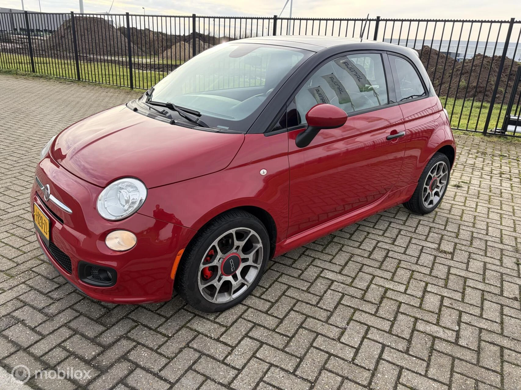 Hoofdafbeelding Fiat 500