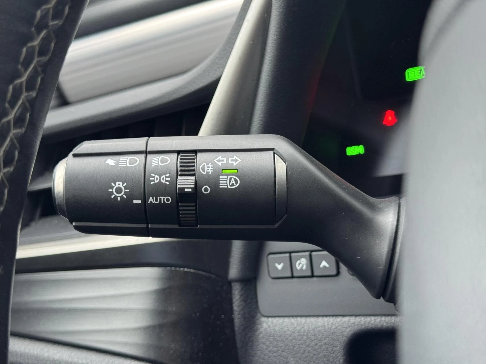 Hoofdafbeelding Lexus ES