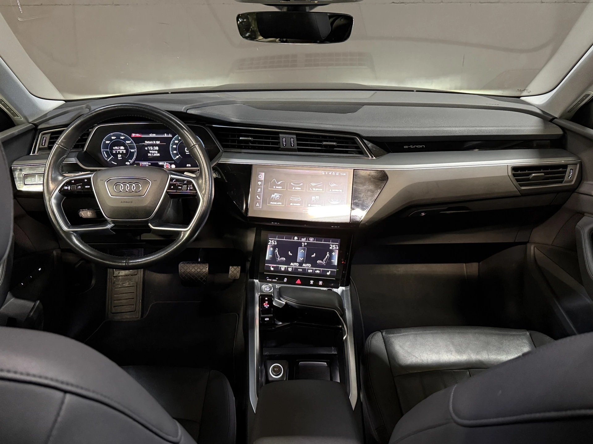 Hoofdafbeelding Audi e-tron