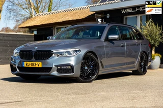 BMW 5-serie Touring 530i High Executive I M-Sport I Panoramadak I Dealer onderhouden I NAP I Sportremmen I Trekhaak I Luxe leder