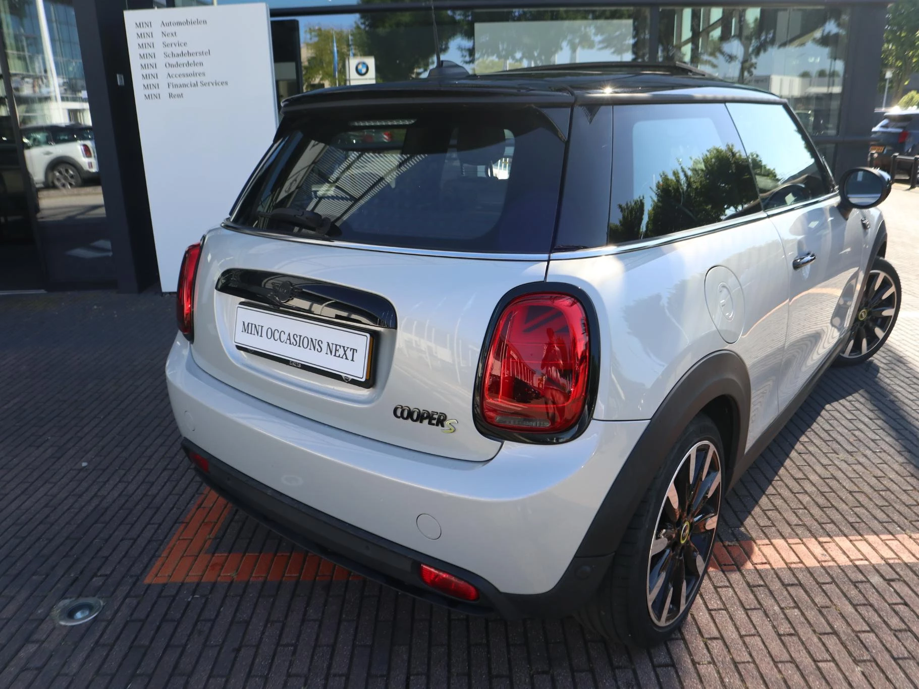 Hoofdafbeelding MINI Electric