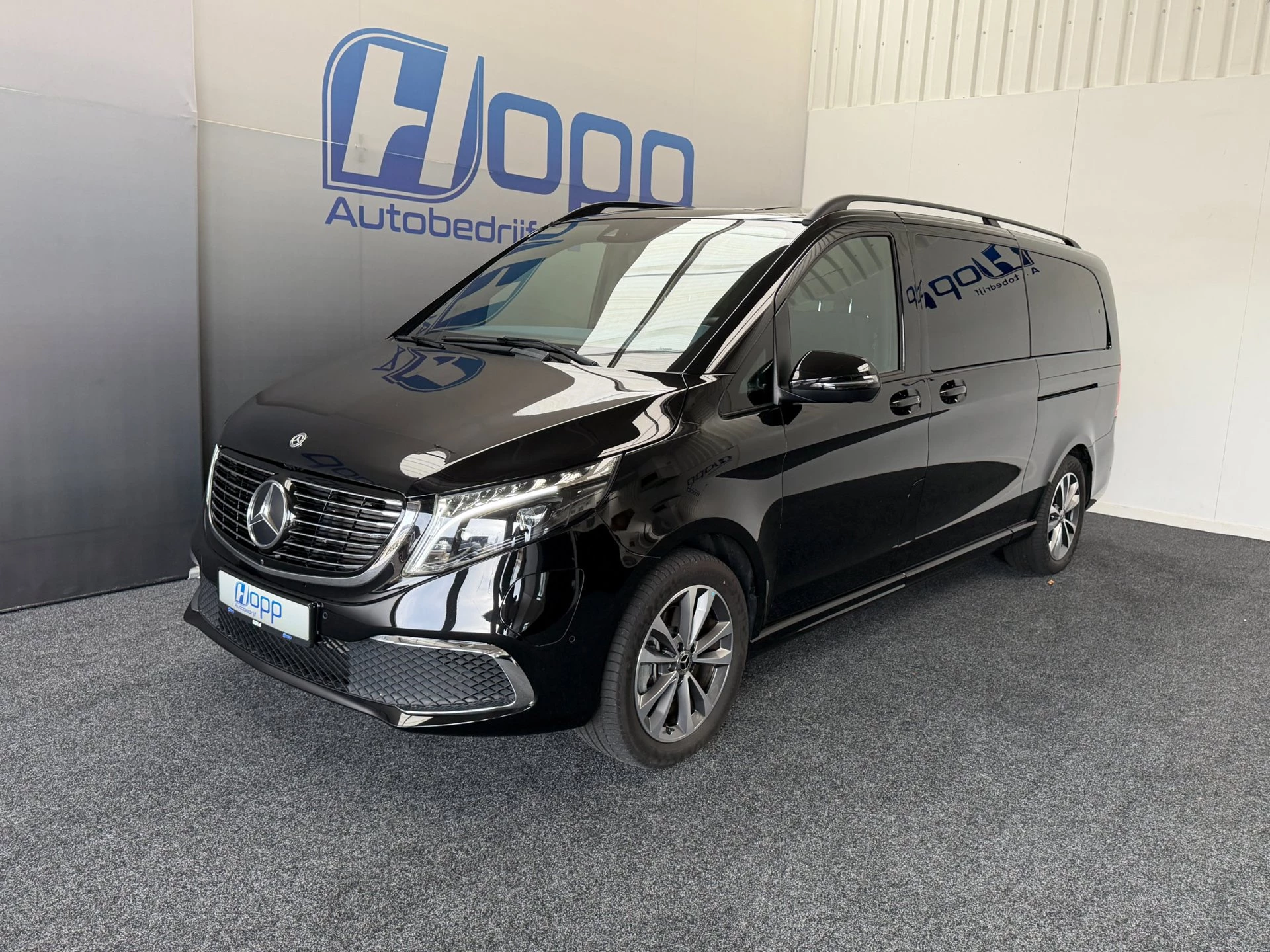 Hoofdafbeelding Mercedes-Benz EQV